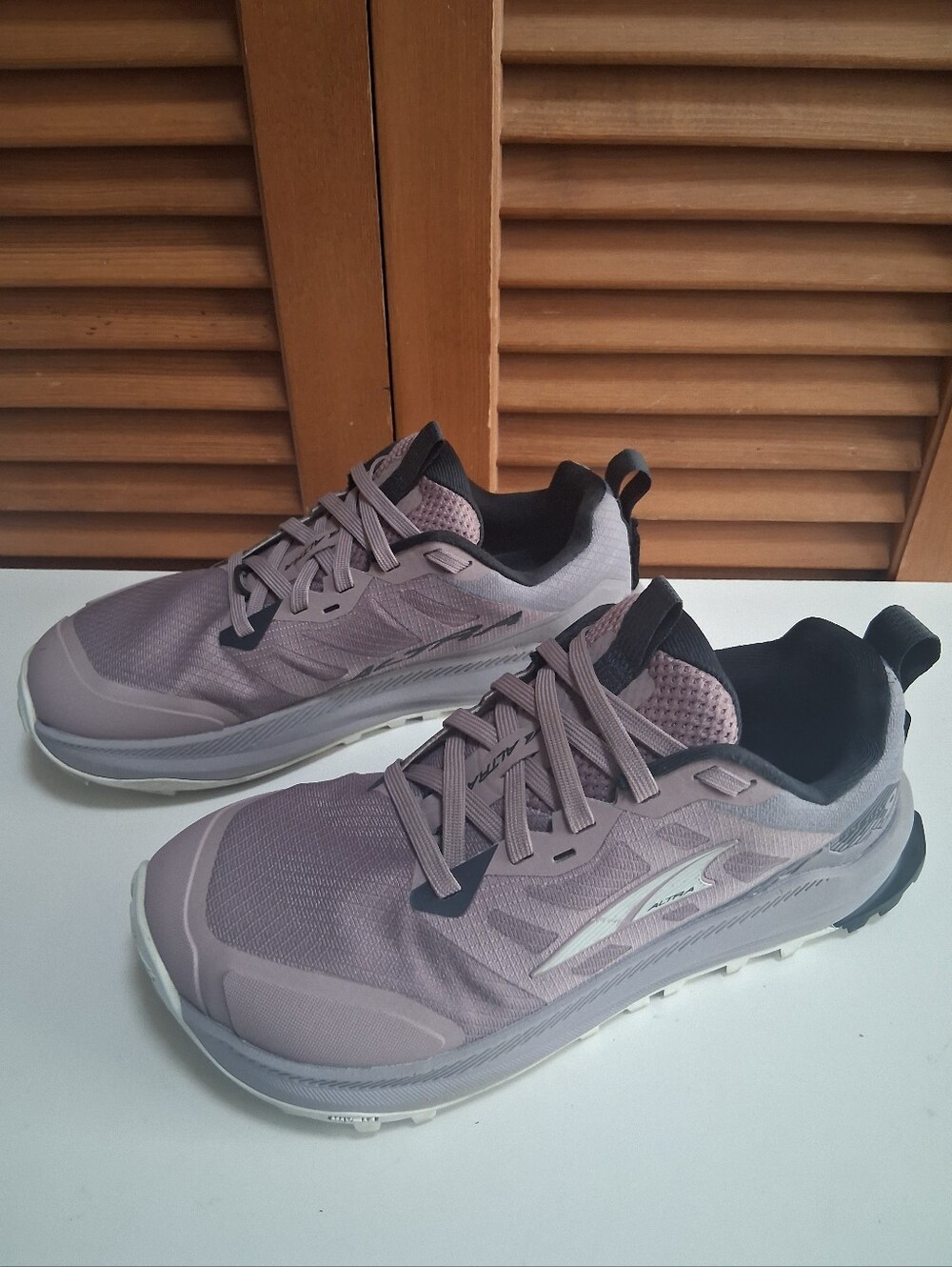 Altra Lone Peak 9 Shoes Womens Size 7 Purple Trail Running Sneakers AL0A85PR550